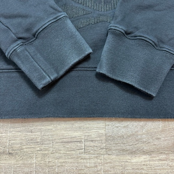 Psycho Bunny Black Sweatshirt Crewneck Patch Logo Kids Size 7/8 - Picture 3 of 7